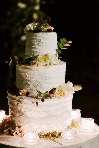 tarta de boda de tres pisos
